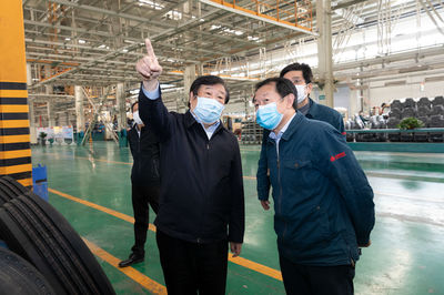 譚旭光深入山東濟(jì)寧地區(qū)企業(yè)調(diào)研市場動(dòng)態(tài)