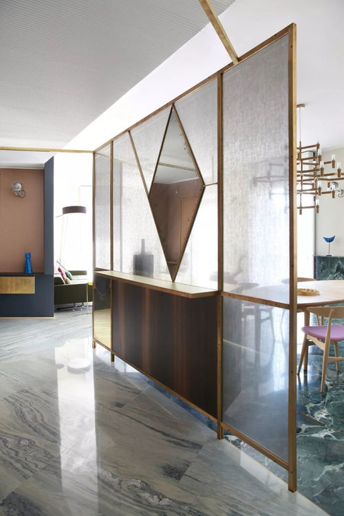 融合之美 金屬條、大理石與木質家具的制造藝術